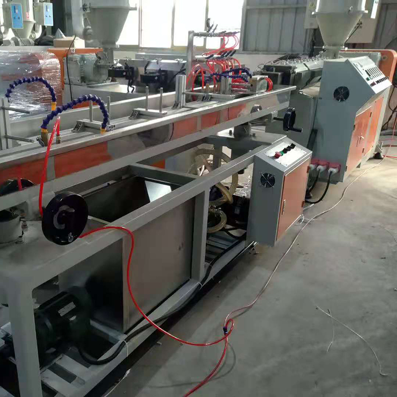 Single screw PLC controlled mo - огляд і ціна Extruder